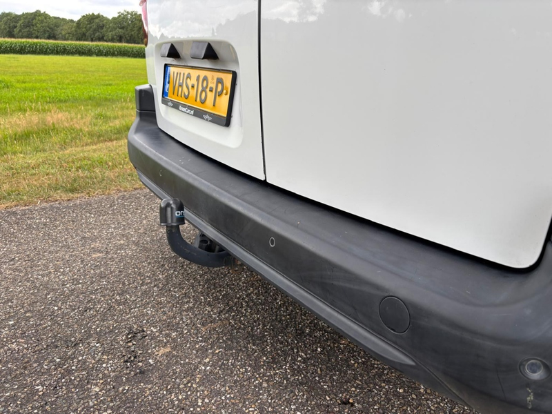 Peugeot Partner 1.5 BlueHDI Premium | Navigatie | CarPlay | Cruise — photo 14