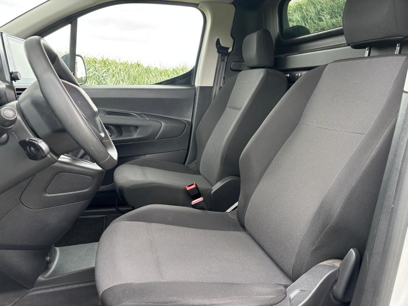 Peugeot Partner 1.5 BlueHDI Premium | Navigatie | CarPlay | Cruise — photo 10
