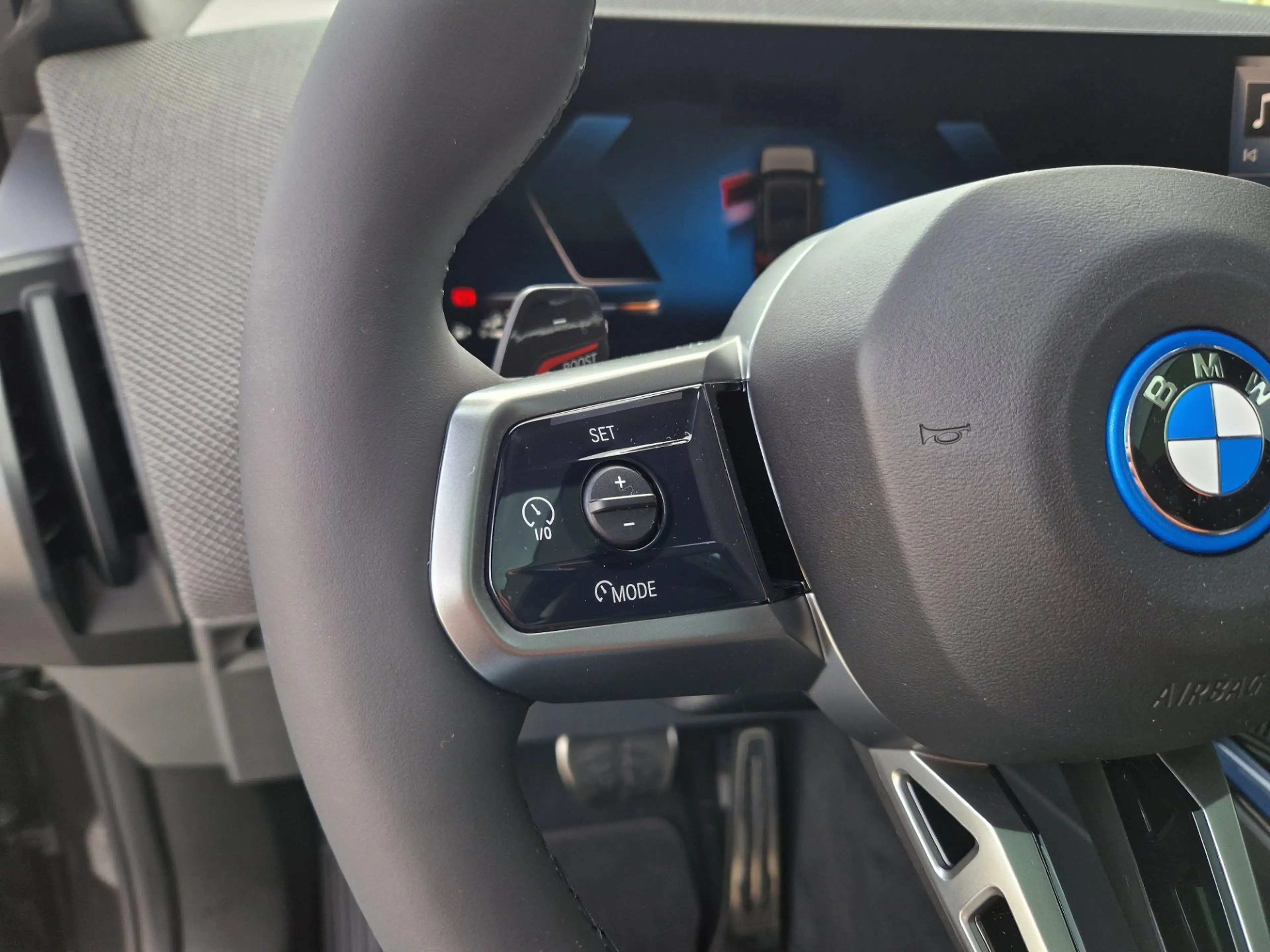 BMW X3 30e xDrive — photo 8