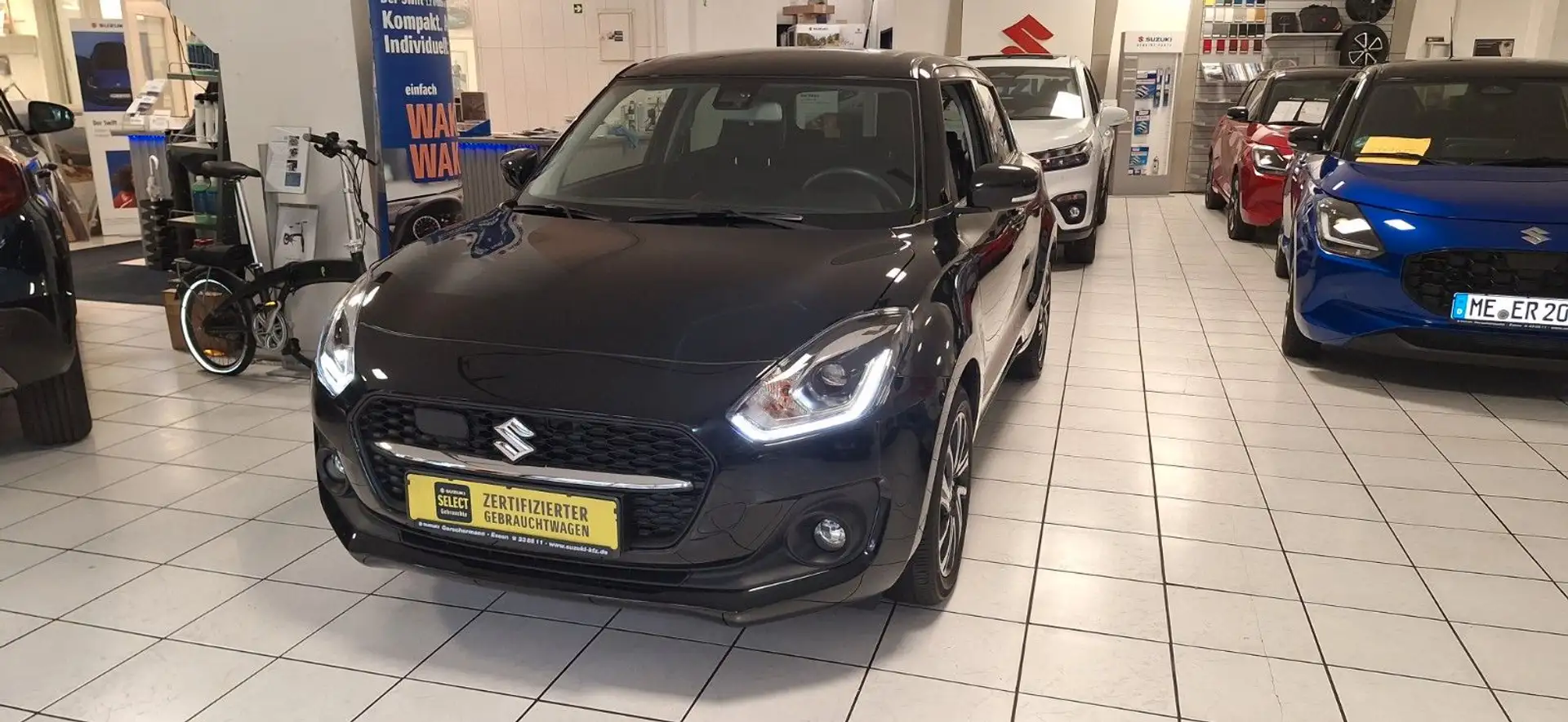 Suzuki Swift 1.2 DUALJET HYBRID Comfort+ Noir - 1