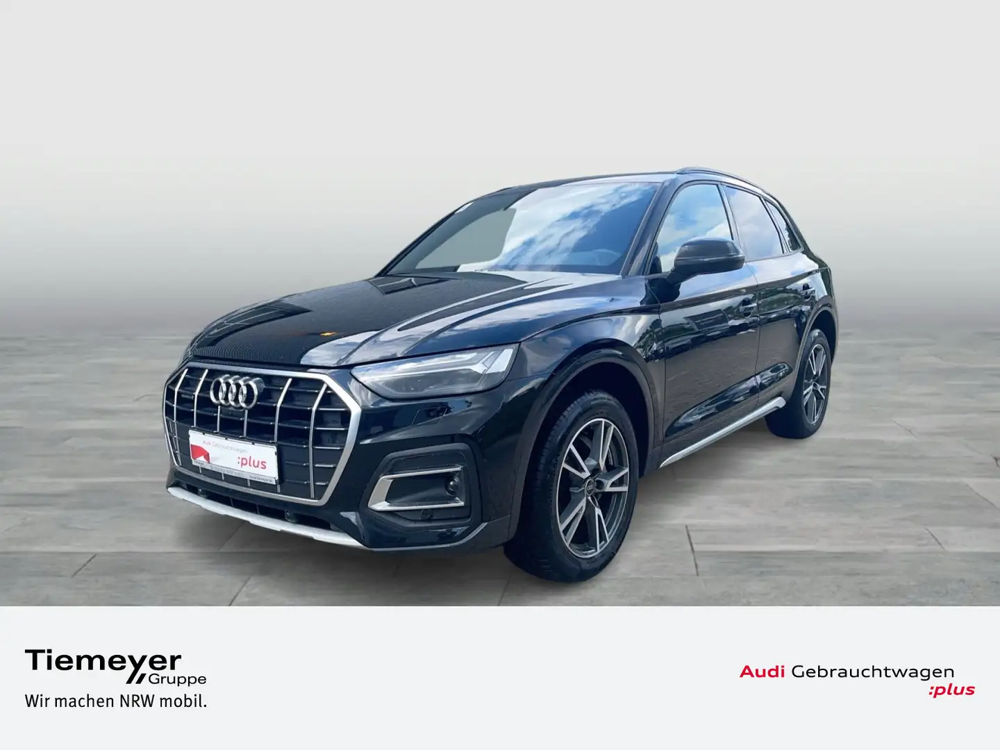 Audi Q5 45 TFSI Q S LINE LEDER PANO AHK MATRIX Schwarz - 1