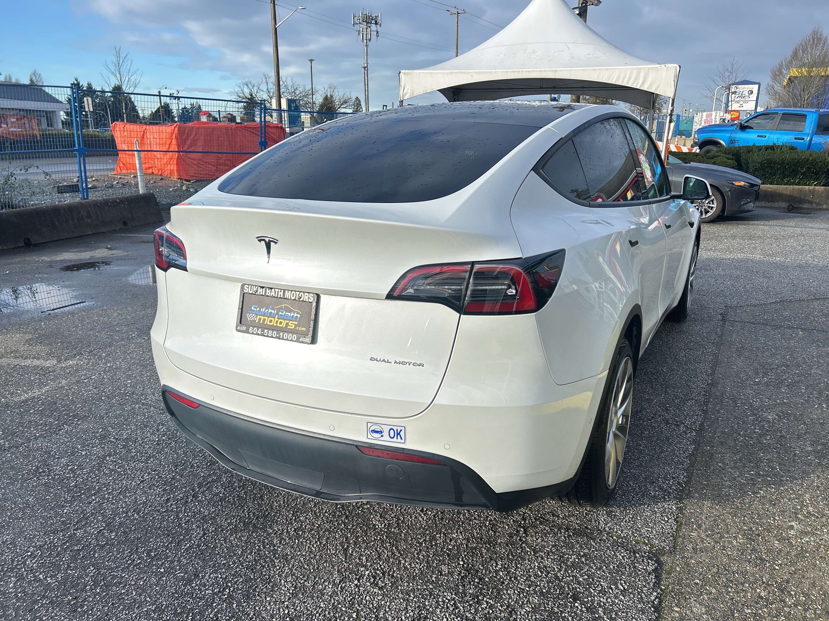 2021 Tesla Model Y Long Range AWD + NAVIGATION + LEATHER SEATS — снимка 1