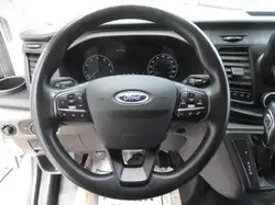 Ford Transit снимка Ford Transit