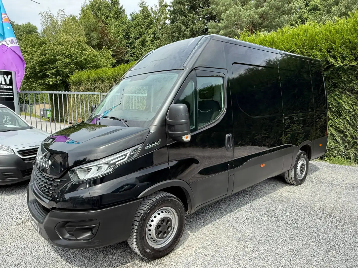 Iveco Daily Daily 35-160 2.3 Turbo Hi-Matic - 89.000 KM - Schwarz - 1