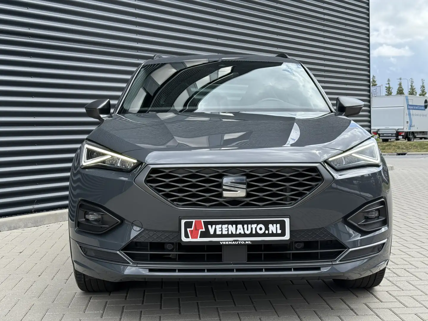 SEAT Tarraco 1.4 TSI e-Hybrid PHEV FR Trekhaak/Pano/Camera Grijs - 2