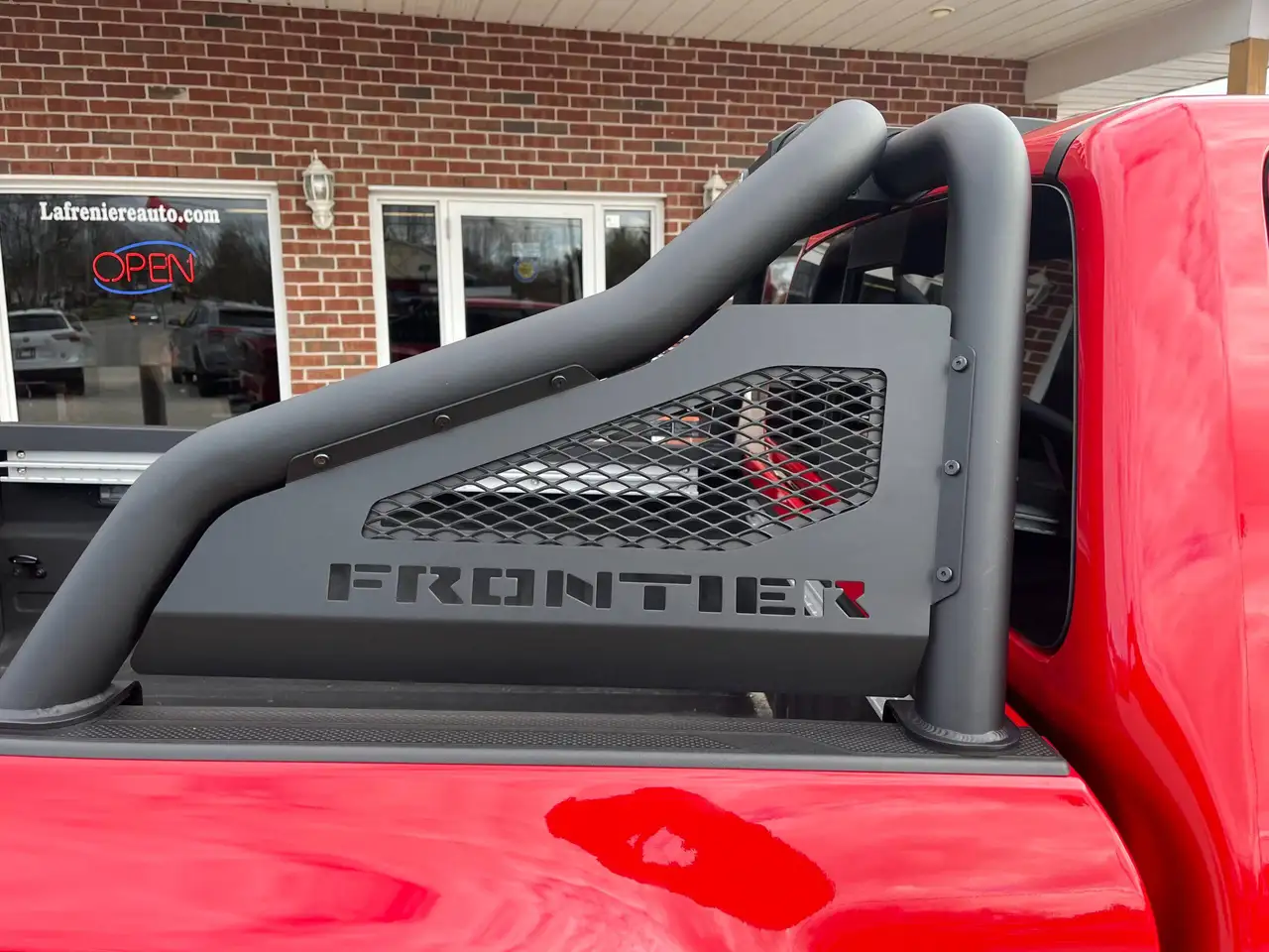 Nissan Frontier снимка Nissan Frontier