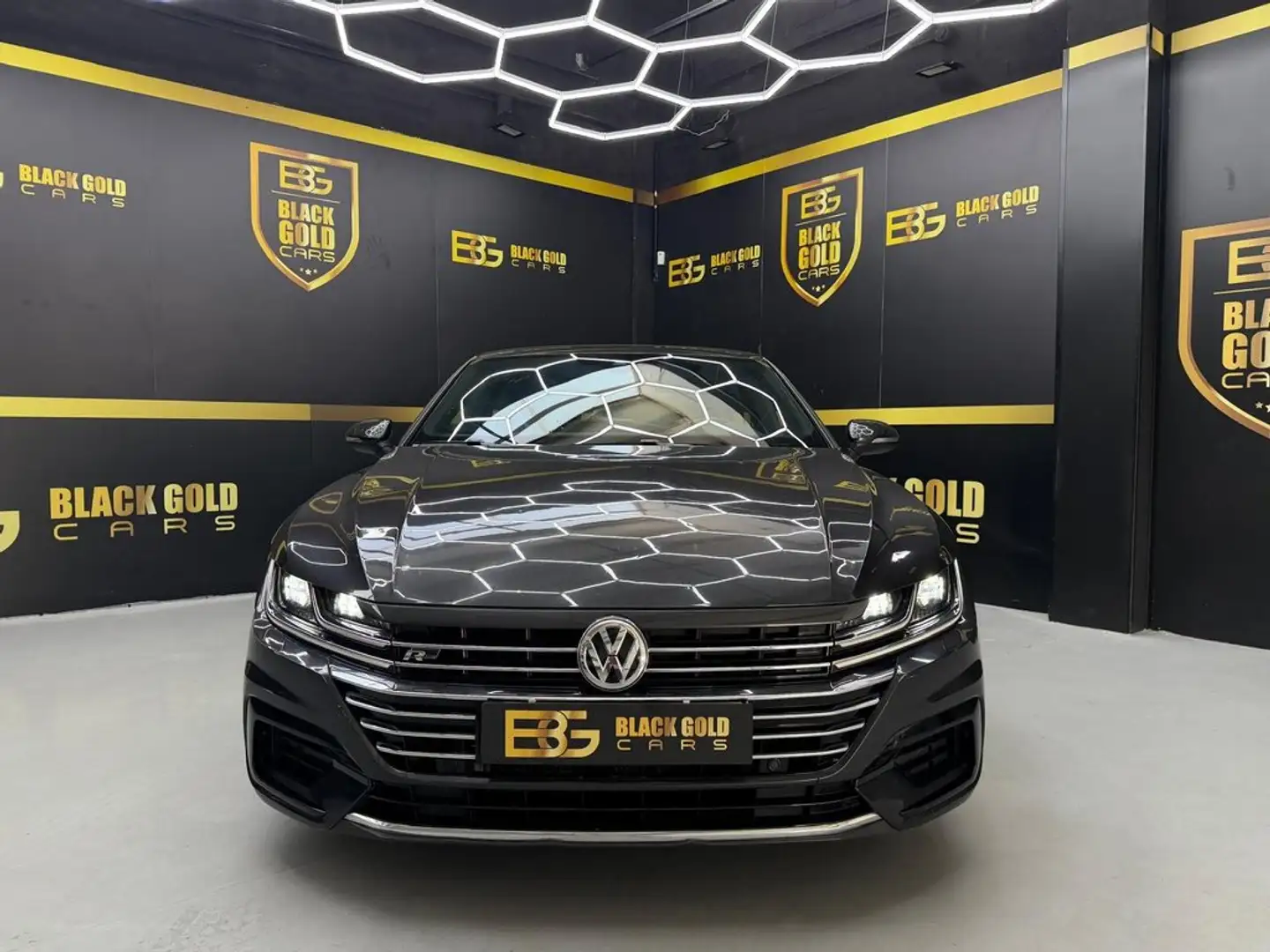 Volkswagen Arteon 2.0TDI R-Line DSG7 110kW Gris - 2