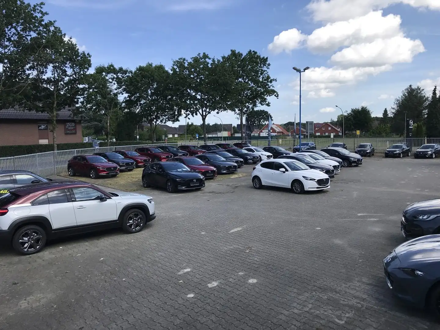 Mazda MX-30 e-SKYACTIV EV ADVANTAGE , ALU, NAVI, LED, .... Schwarz - 2