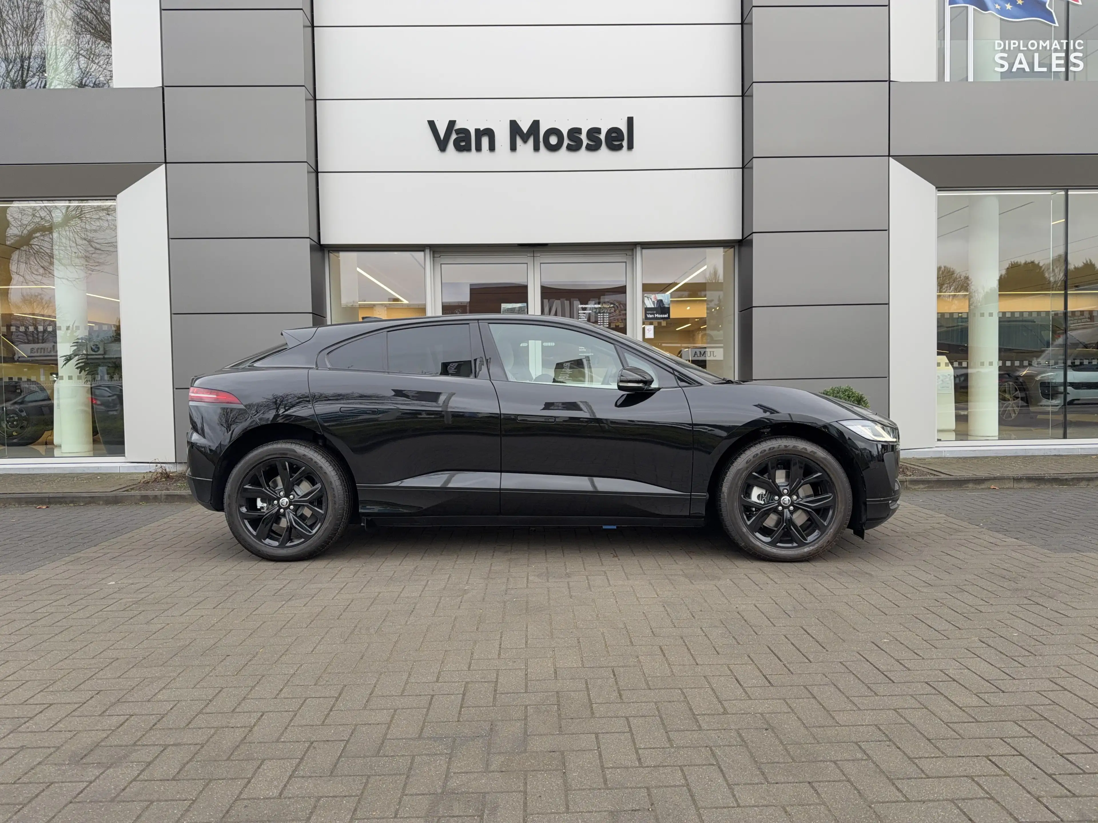 Jaguar I-Pace EV400 R-Dynamic SE AWD Auto. 24MY DAGINSCHRIJVING! — photo 3