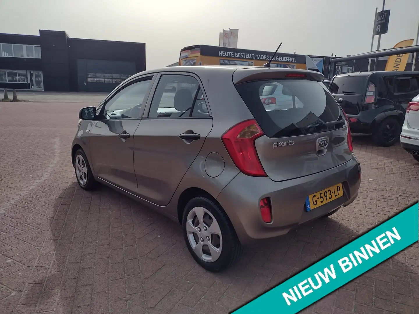 Kia Picanto 1.0 CVVT Comfort Pack MOOIE AUTO BEL 0619590613 5 Grau - 2