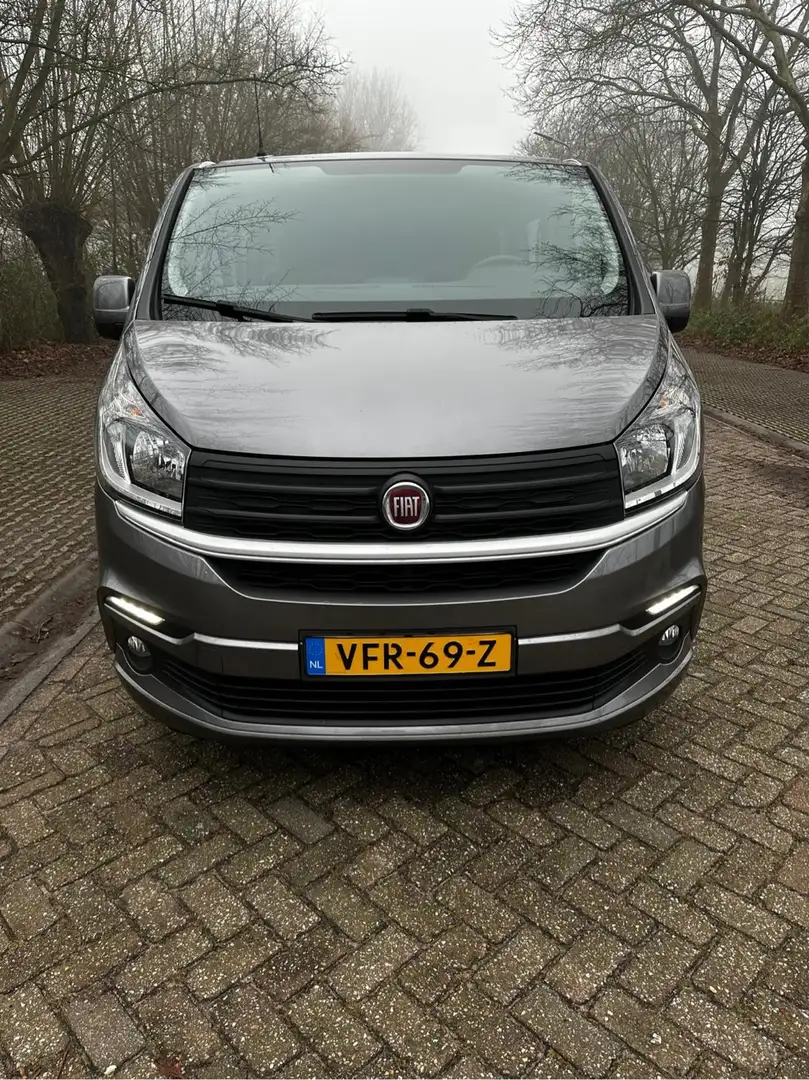Fiat Talento 2.0 L2H1 Bus.Pro DC Grijs - 1