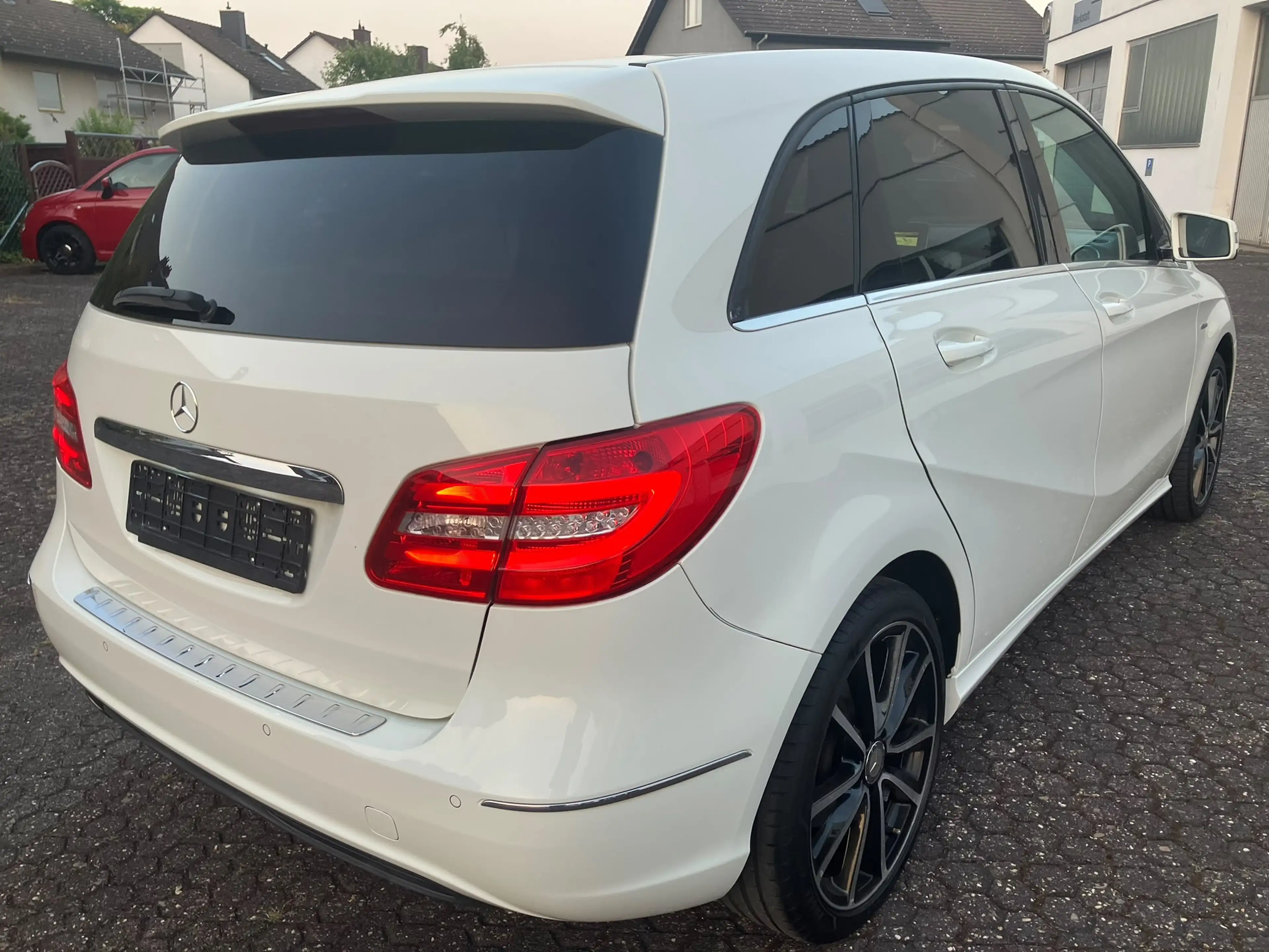 Mercedes-Benz B 200 B 200 — photo 4
