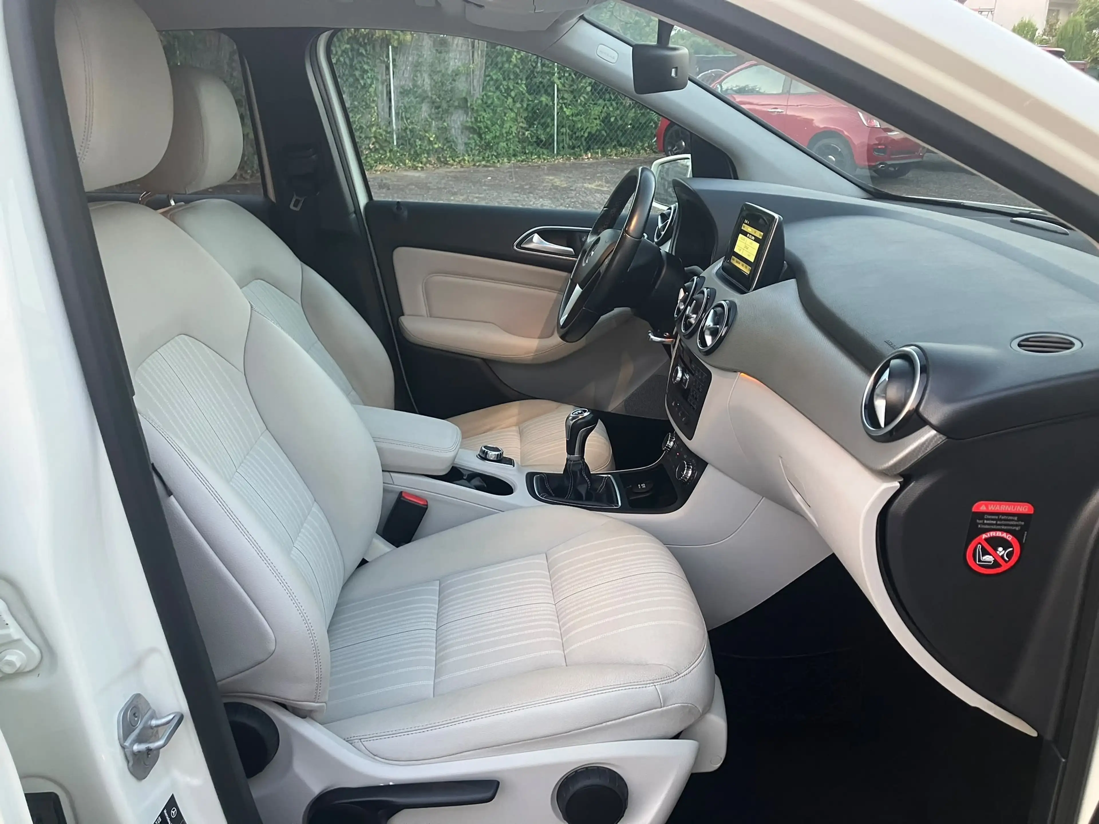 Mercedes-Benz B 200 B 200 — photo 9