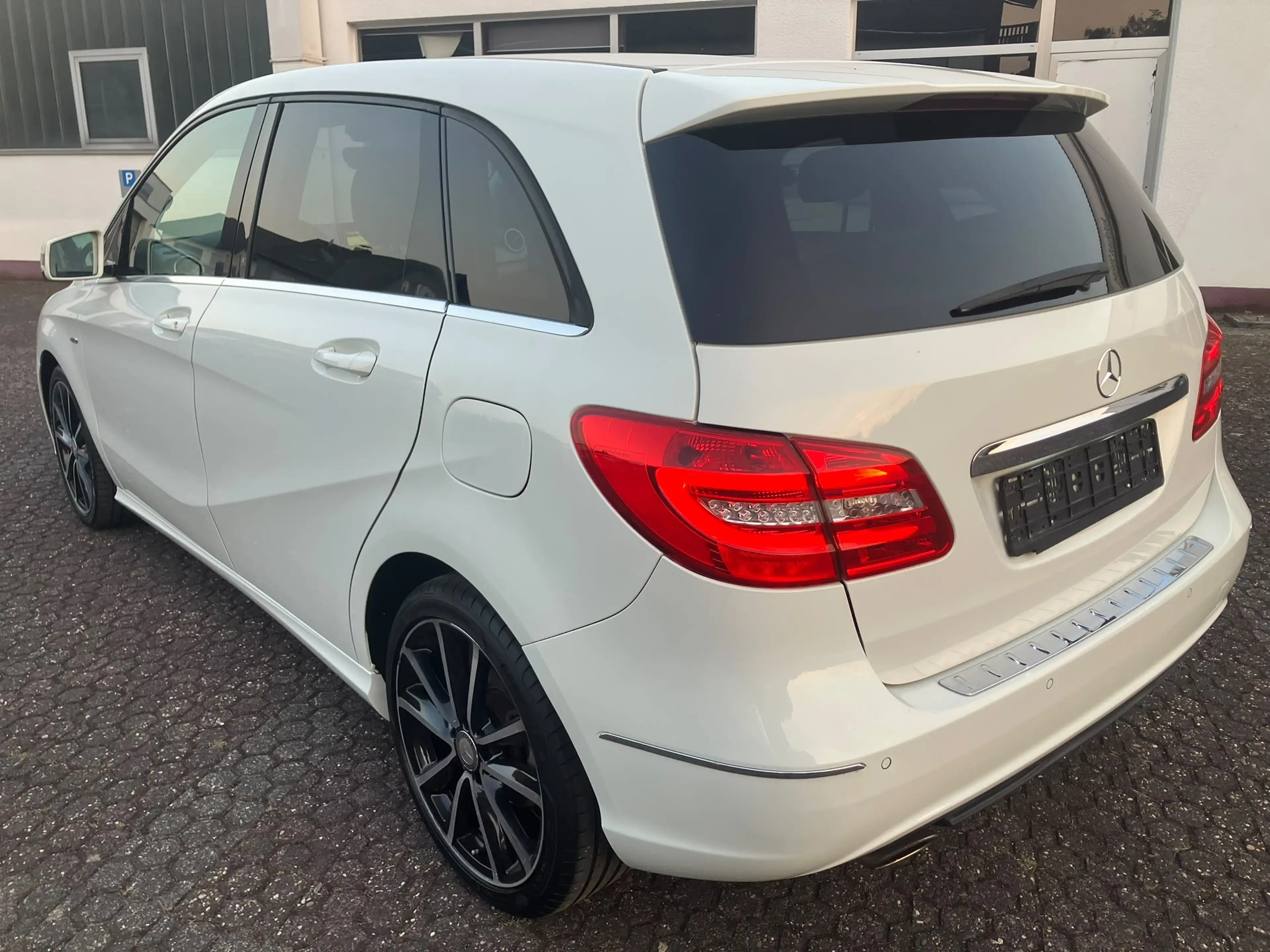 Mercedes-Benz B 200 B 200 — photo 5