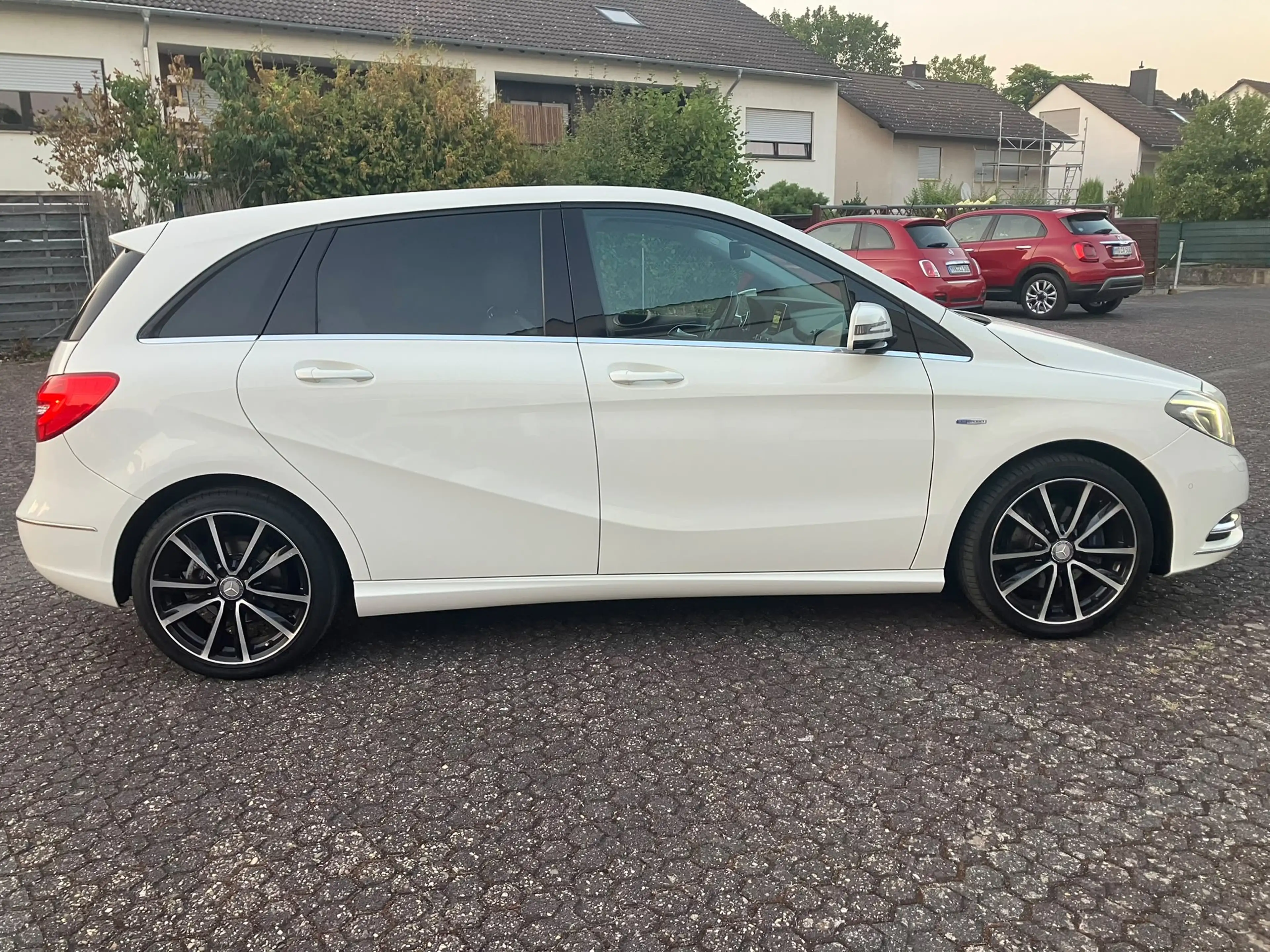 Mercedes-Benz B 200 B 200 — photo 3