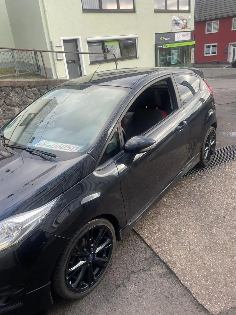 Ford Fiesta Sport - 1