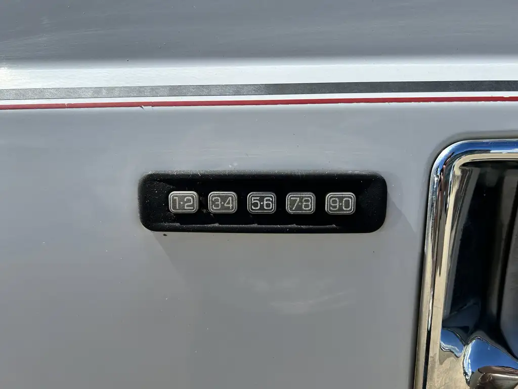 2008 Ford F-350 Super Duty FX4 CrewCab 156 | Heated Seats | Sun Roof | Keyles — photo 5