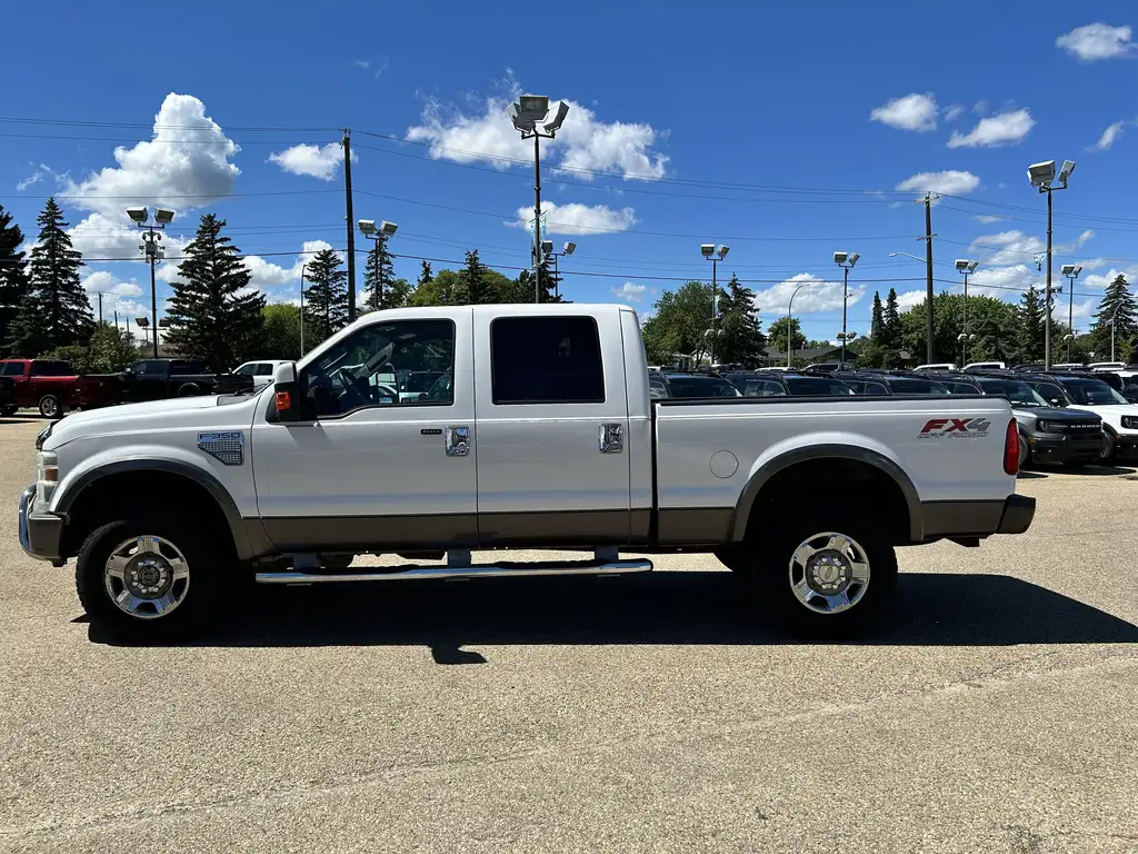 2008 Ford F-350 Super Duty FX4 CrewCab 156 | Heated Seats | Sun Roof | Keyles — photo 4