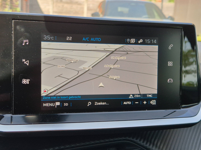 Peugeot 2008 1.2 turbo Active * 96kW, CAMERA, GPS, DAB, CARPLAY * — photo 12