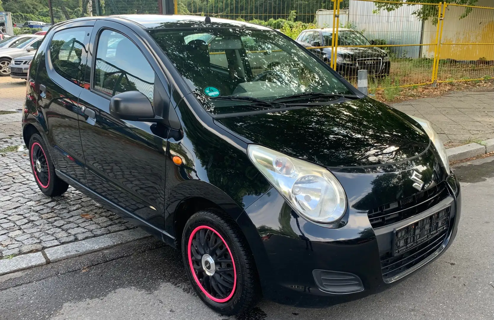 Suzuki Alto Basis Klima Schwarz - 1