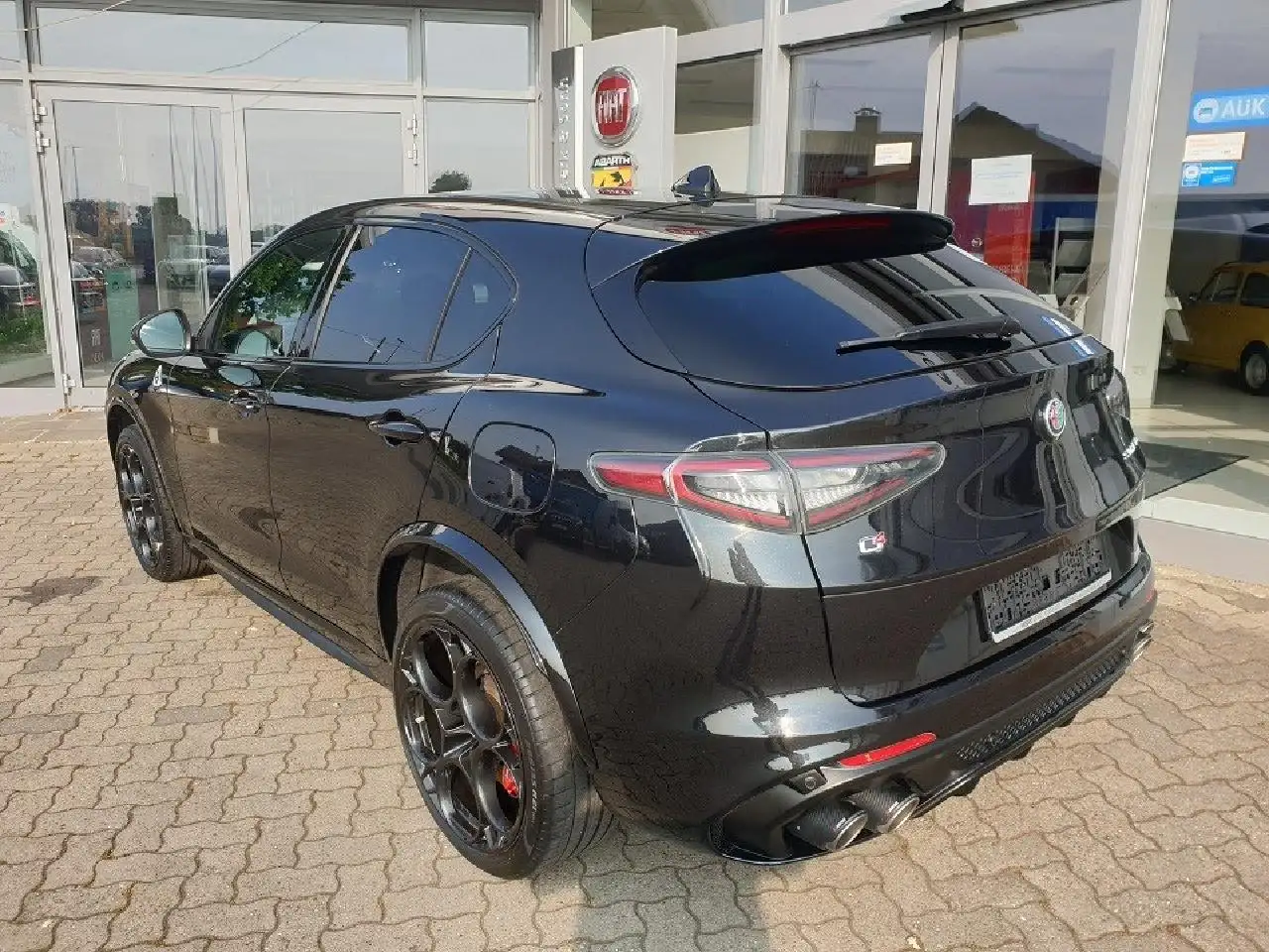 Alfa Romeo Stelvio 2023