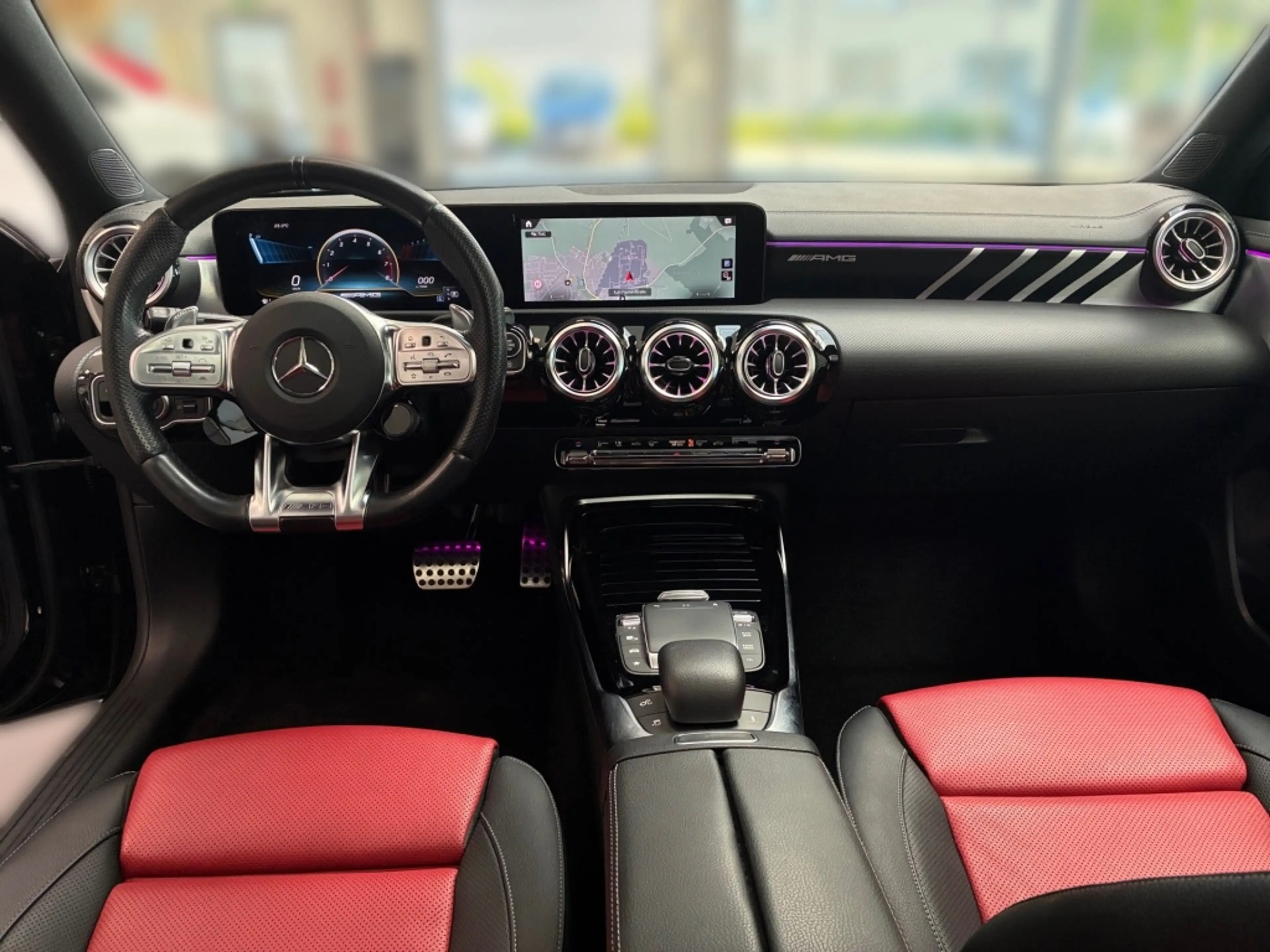 Mercedes-Benz A 35 AMG 4M LIMO Pano 360° DISTRO KEYLESS MBUX — photo 12
