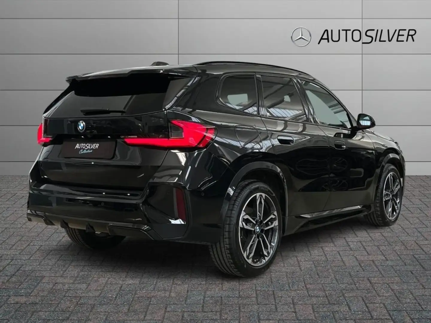 BMW X1 xDrive 20d Msport Nero - 2