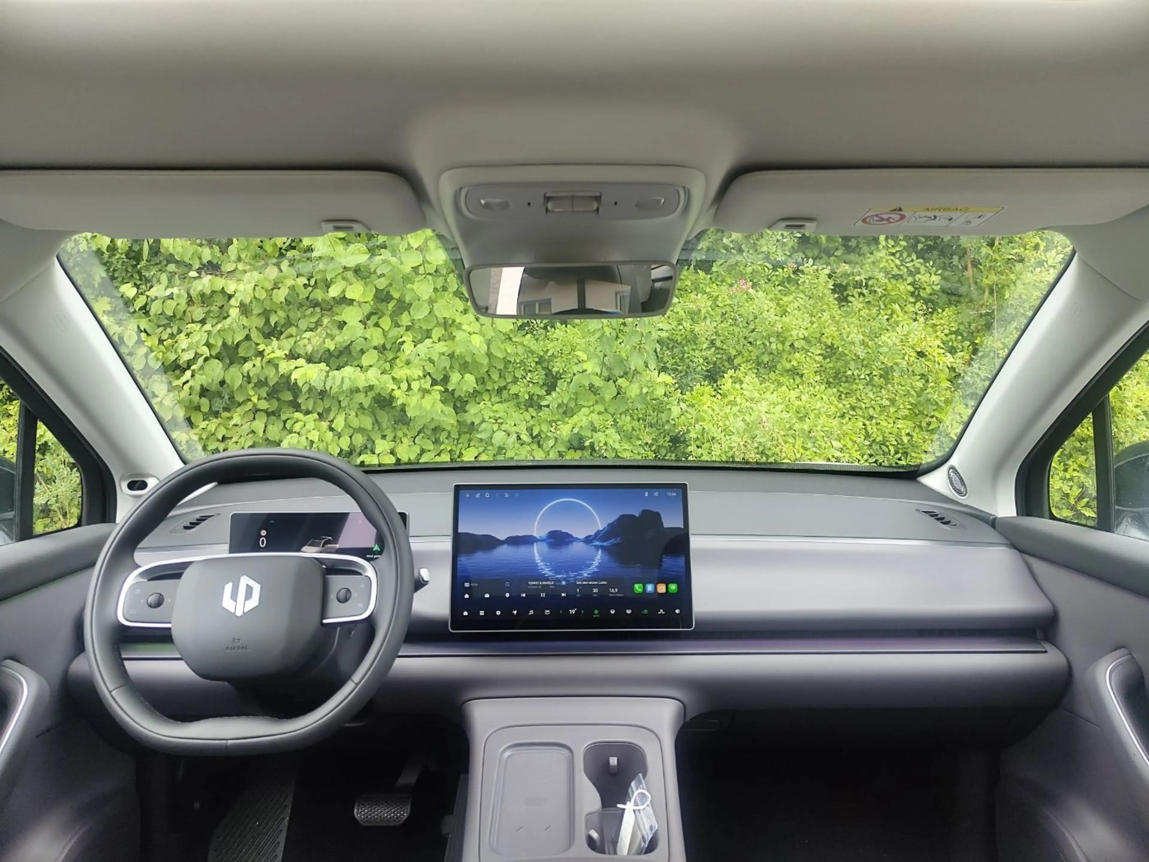 Leapmotor C10 AWD DESIGN PRO MAX 800V PANO NAVI ACC — photo 10