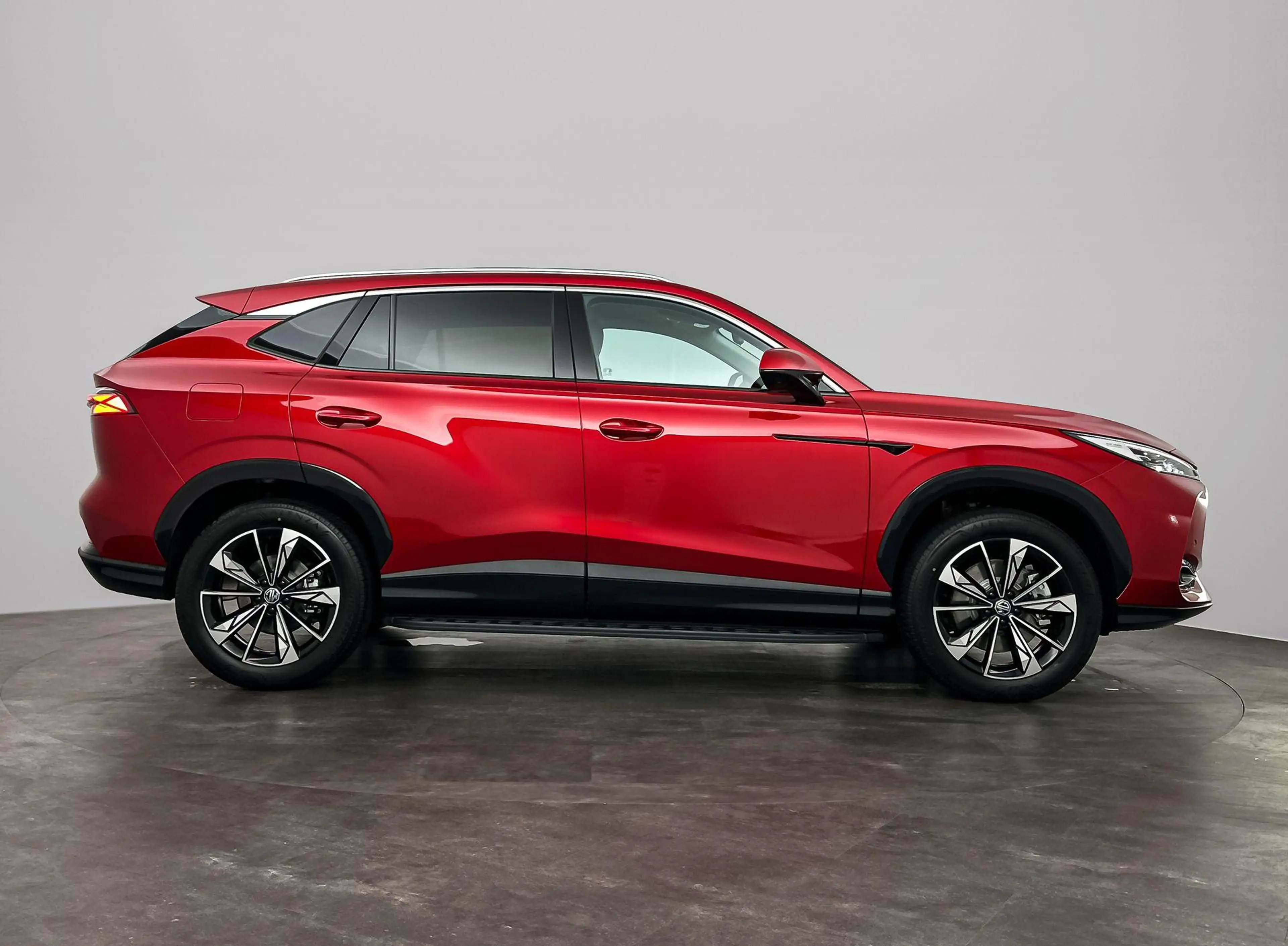 MG HS 1.5T PHEV Luxury Madness Edition | 360 Camera | LE — photo 7