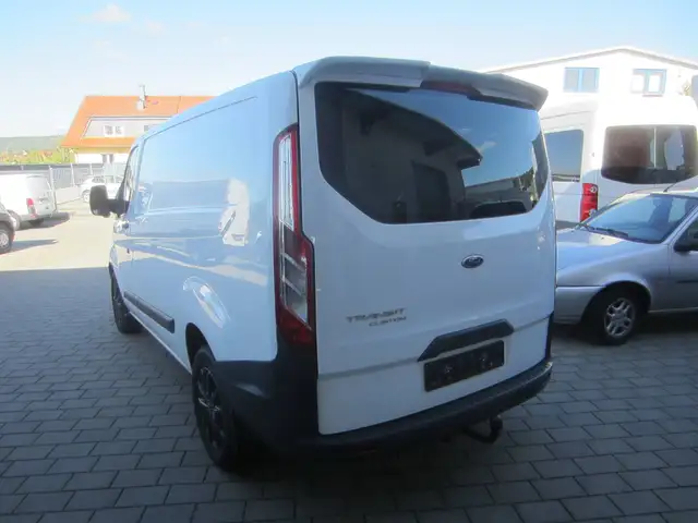 Ford Transit Custom 270 L1,AHK,LM