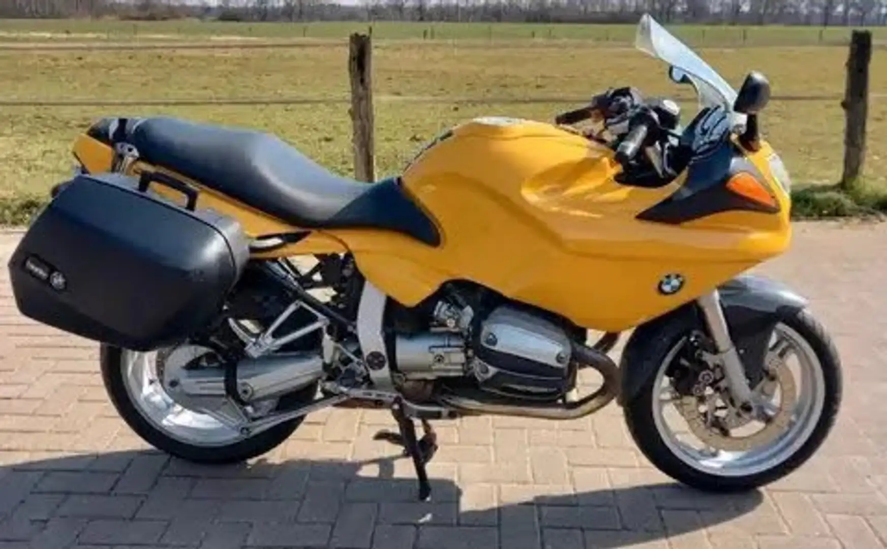 BMW R 1100 S Žlutá - 2