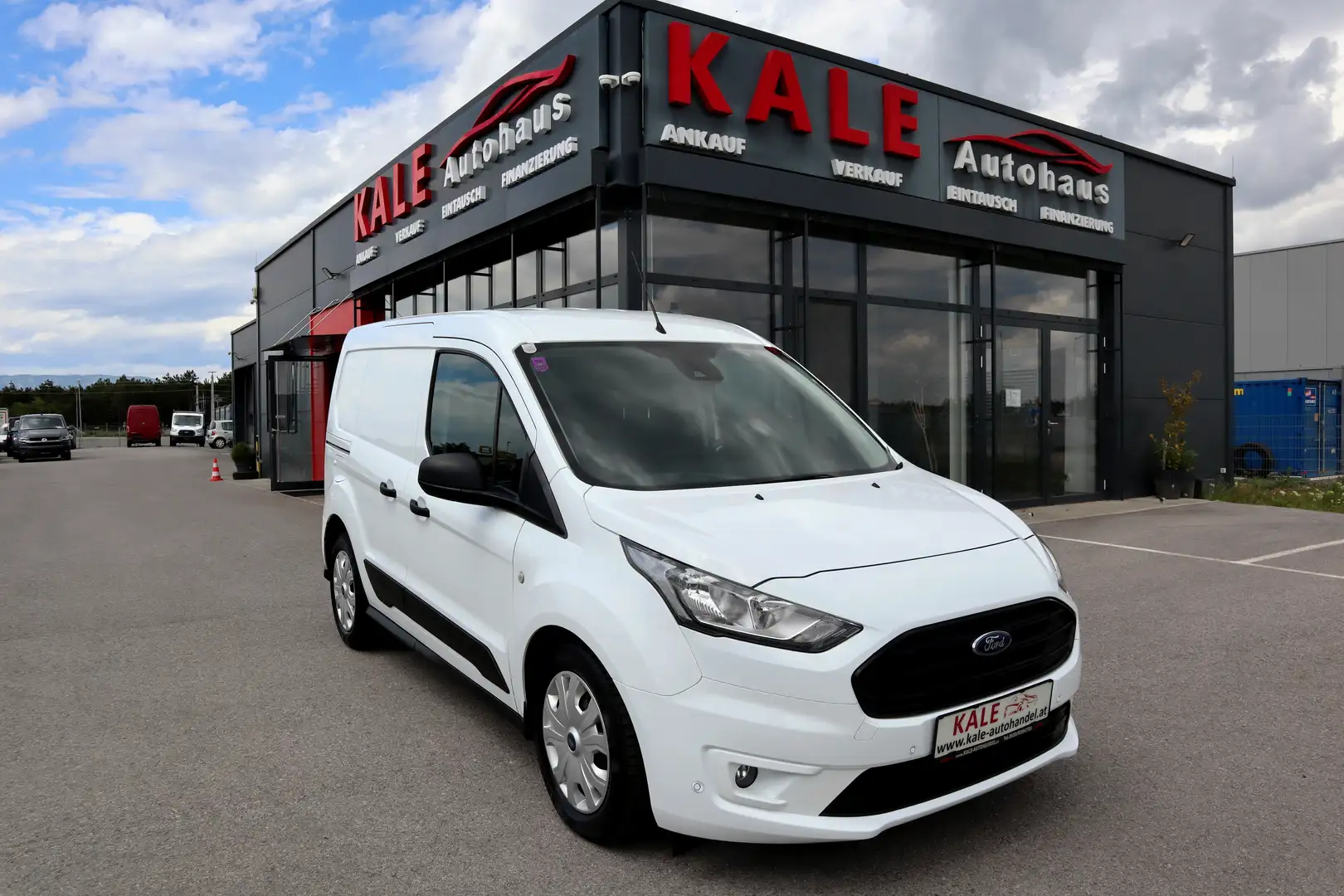 Ford Transit Connect L1 1,5 Ecoblue Trend Aut.*Navigation*R-Kamera* Weiß - 1