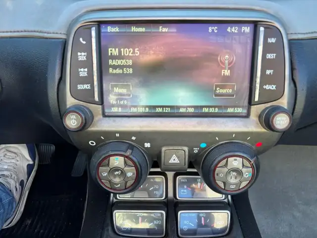Chevrolet Camaro view 12