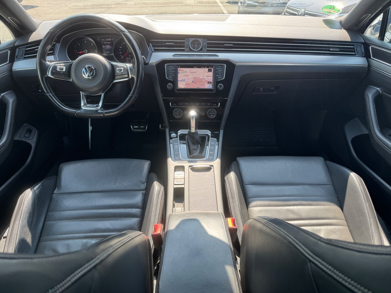 Volkswagen Passat Variant Highline DSG R-Line Navi LED ACC — photo 11