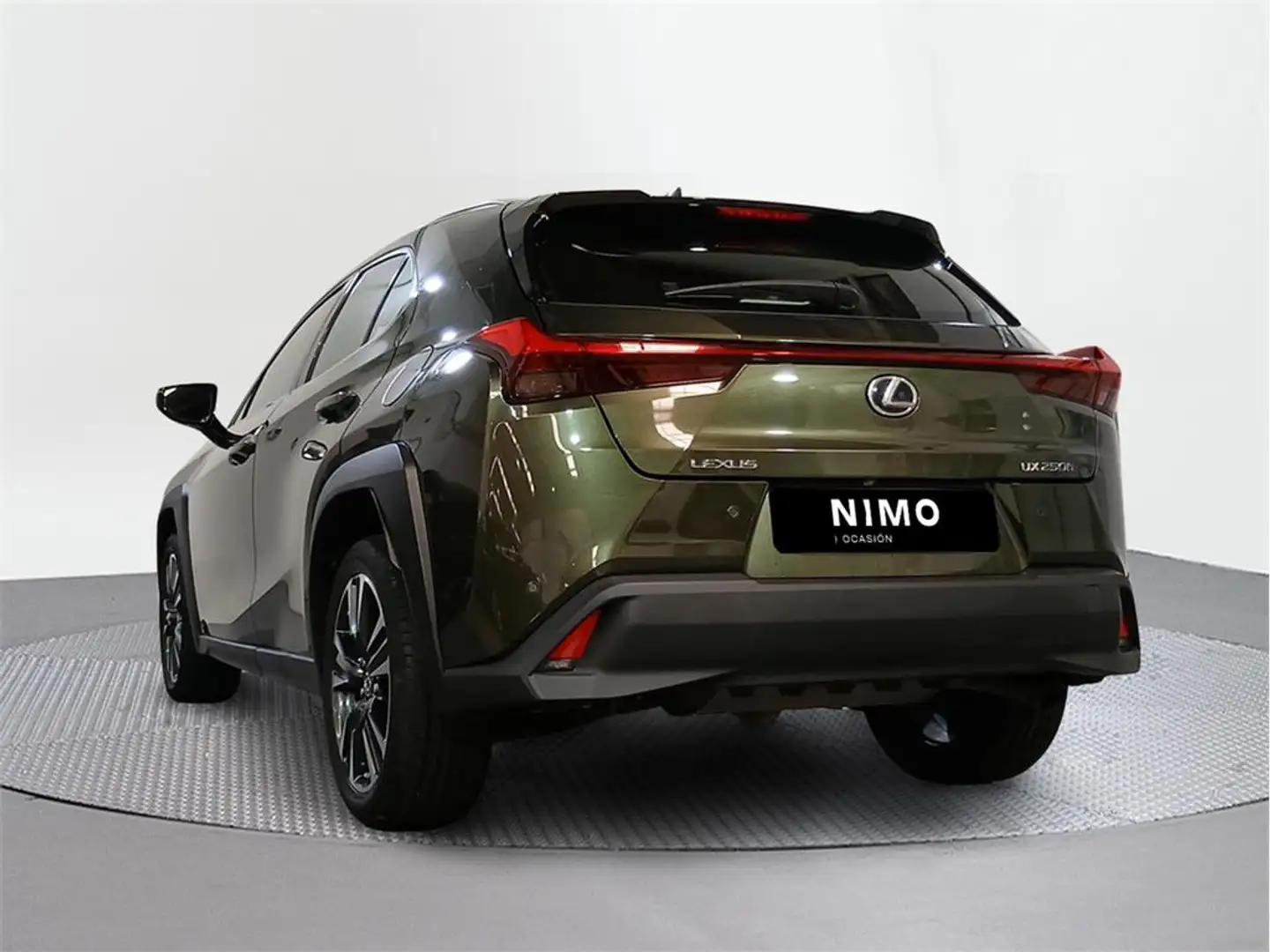 Lexus UX 250h 2.0 Premium - 2