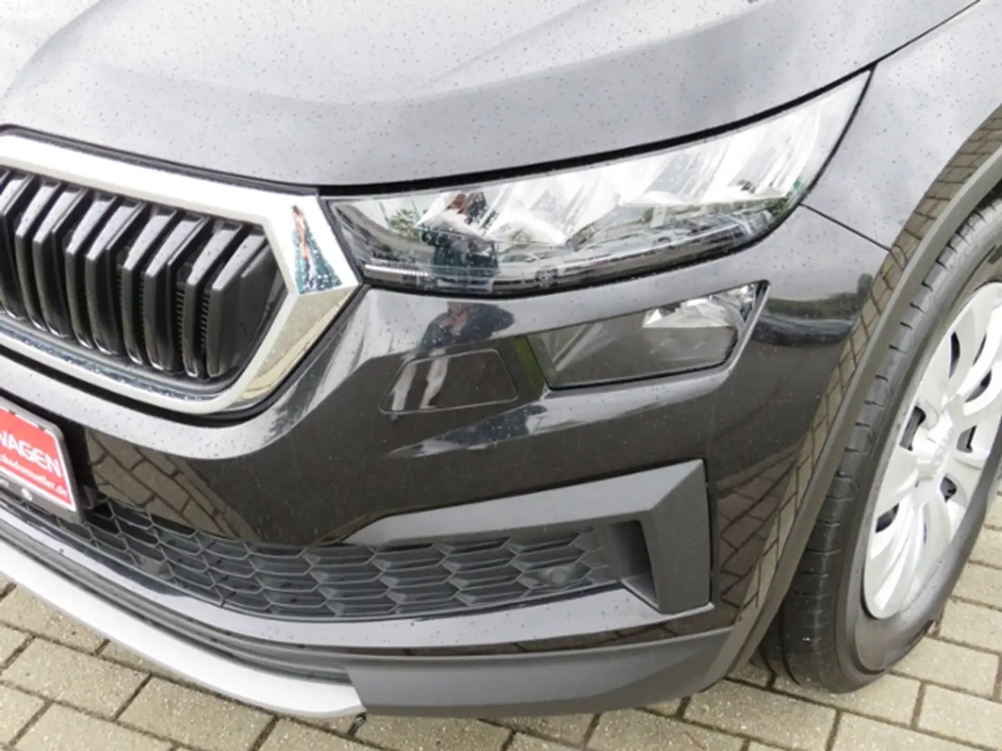 Skoda Kodiaq Active 2.0TDI 110kW DSG NAVI PDC Siyah - 2