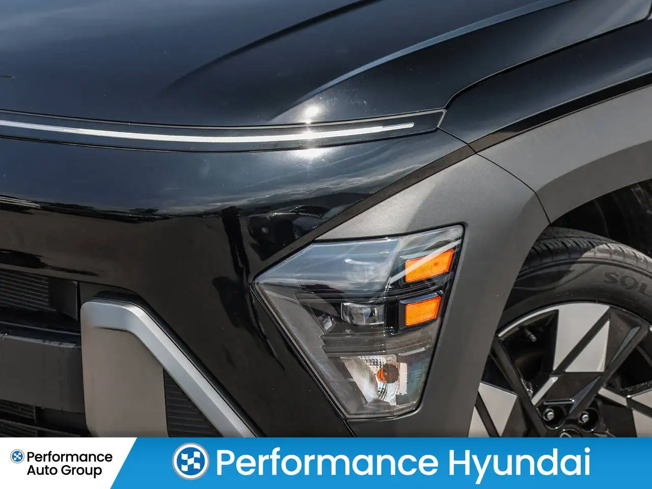Hyundai KONA снимка Hyundai KONA