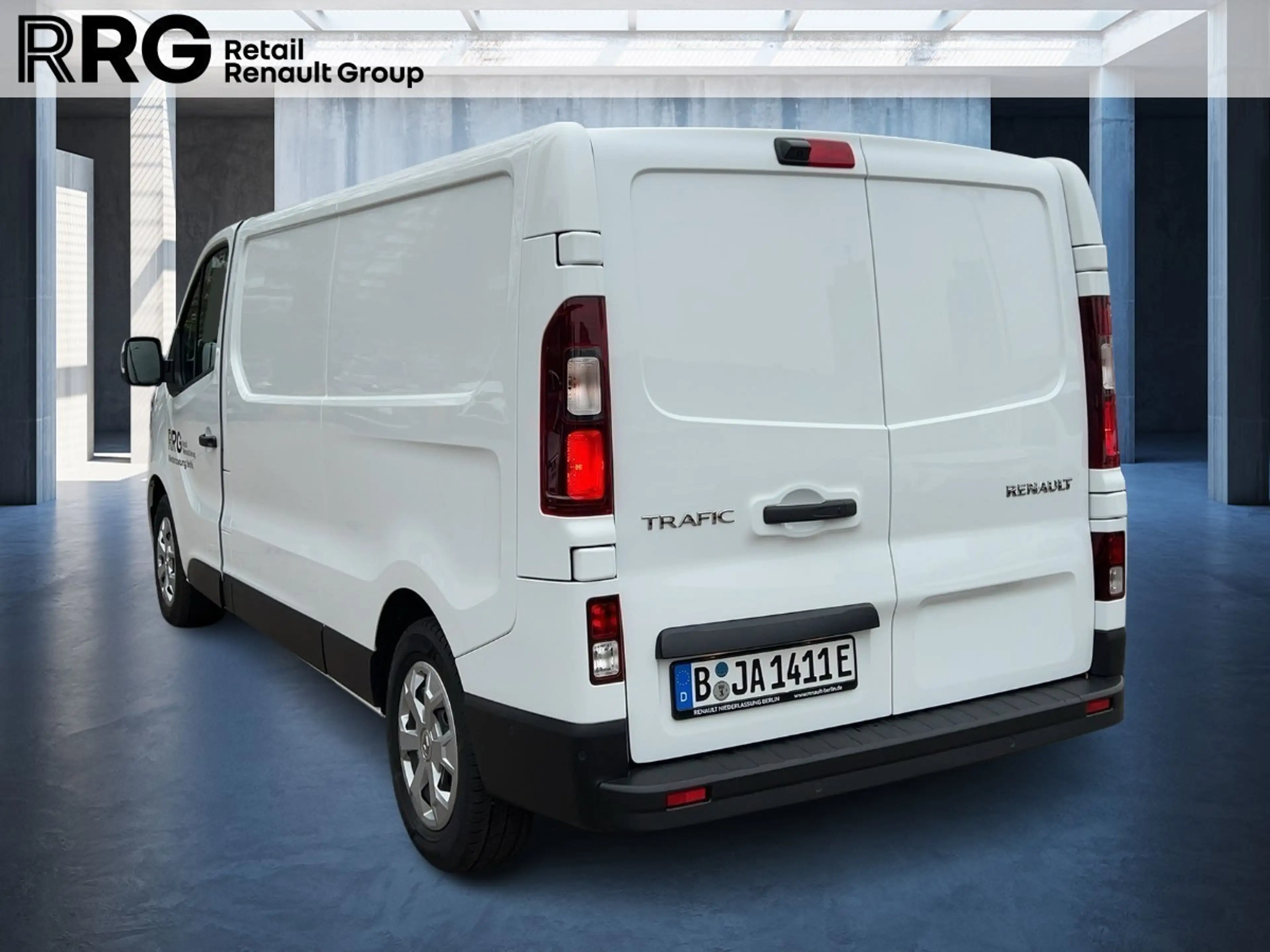 Renault Trafic E-TECH 100% elektrisch Kastenwagen L2H1 PDC — photo 2