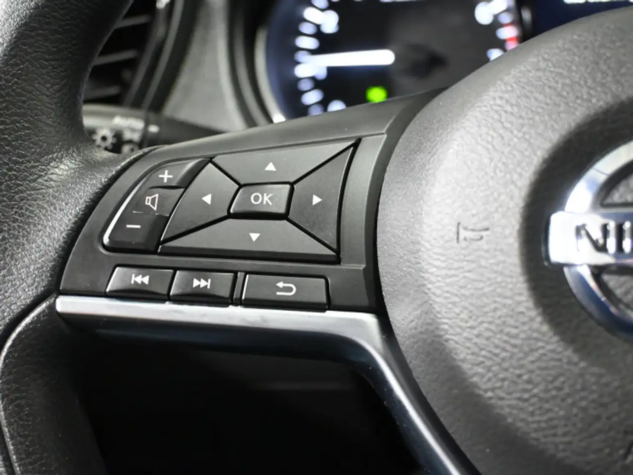 Nissan Qashqai снимка Nissan Qashqai