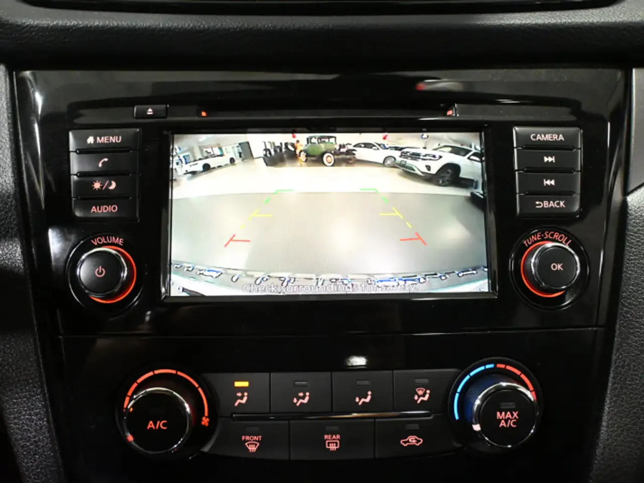 Nissan Qashqai снимка Nissan Qashqai