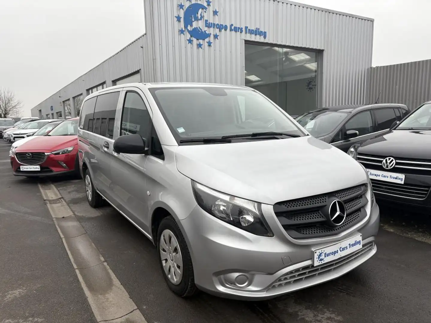 Mercedes-Benz Vito TOURER MIXTO BlueTec 19826€ HT 5PL GAR12M Gris - 1