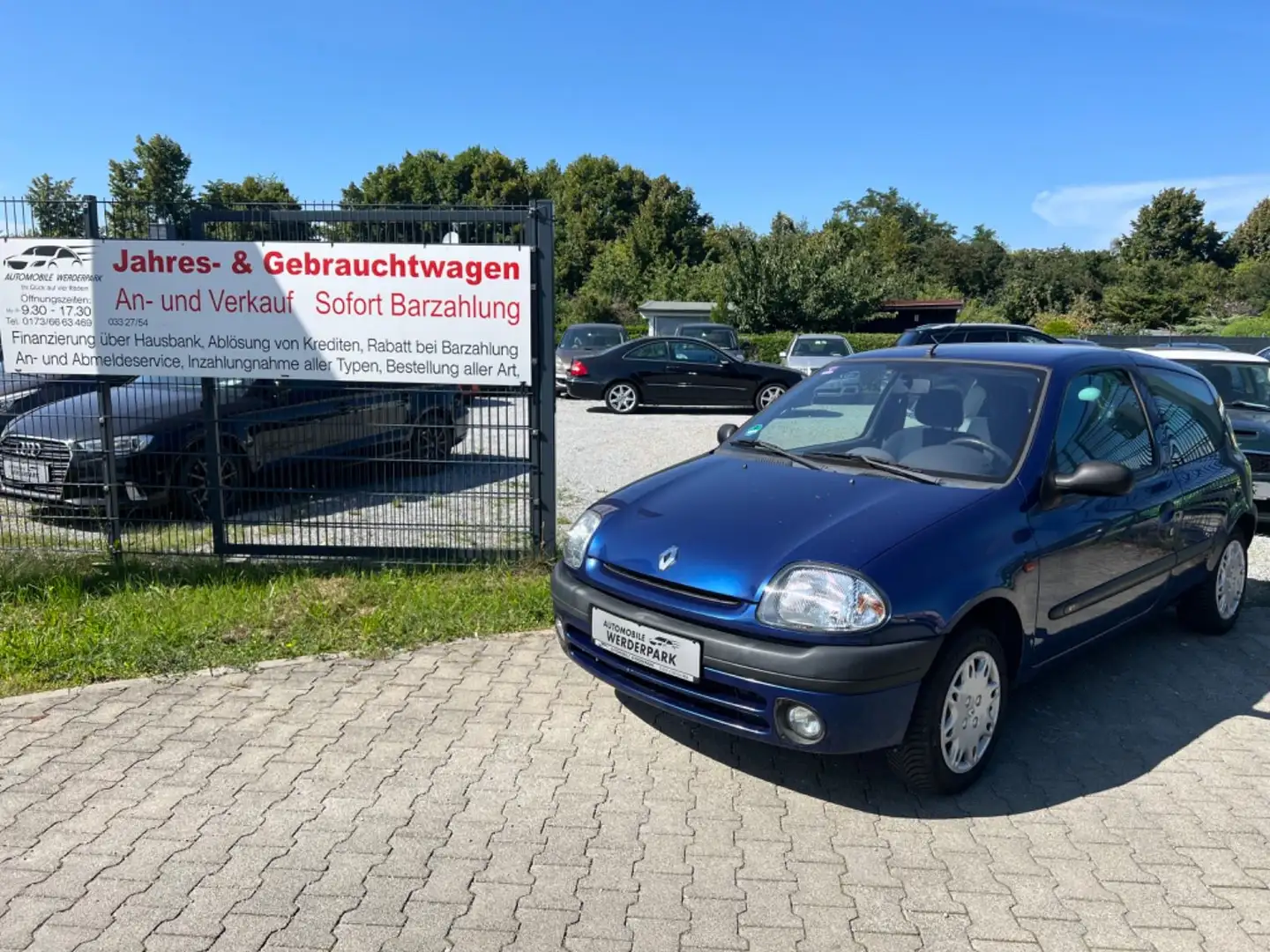 Renault Clio Basis 1.2 Синий - 1