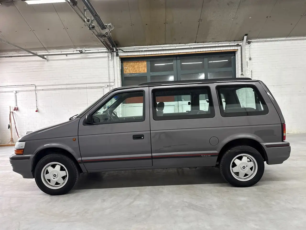Chrysler Voyager 2.5 td SE, foto 2
