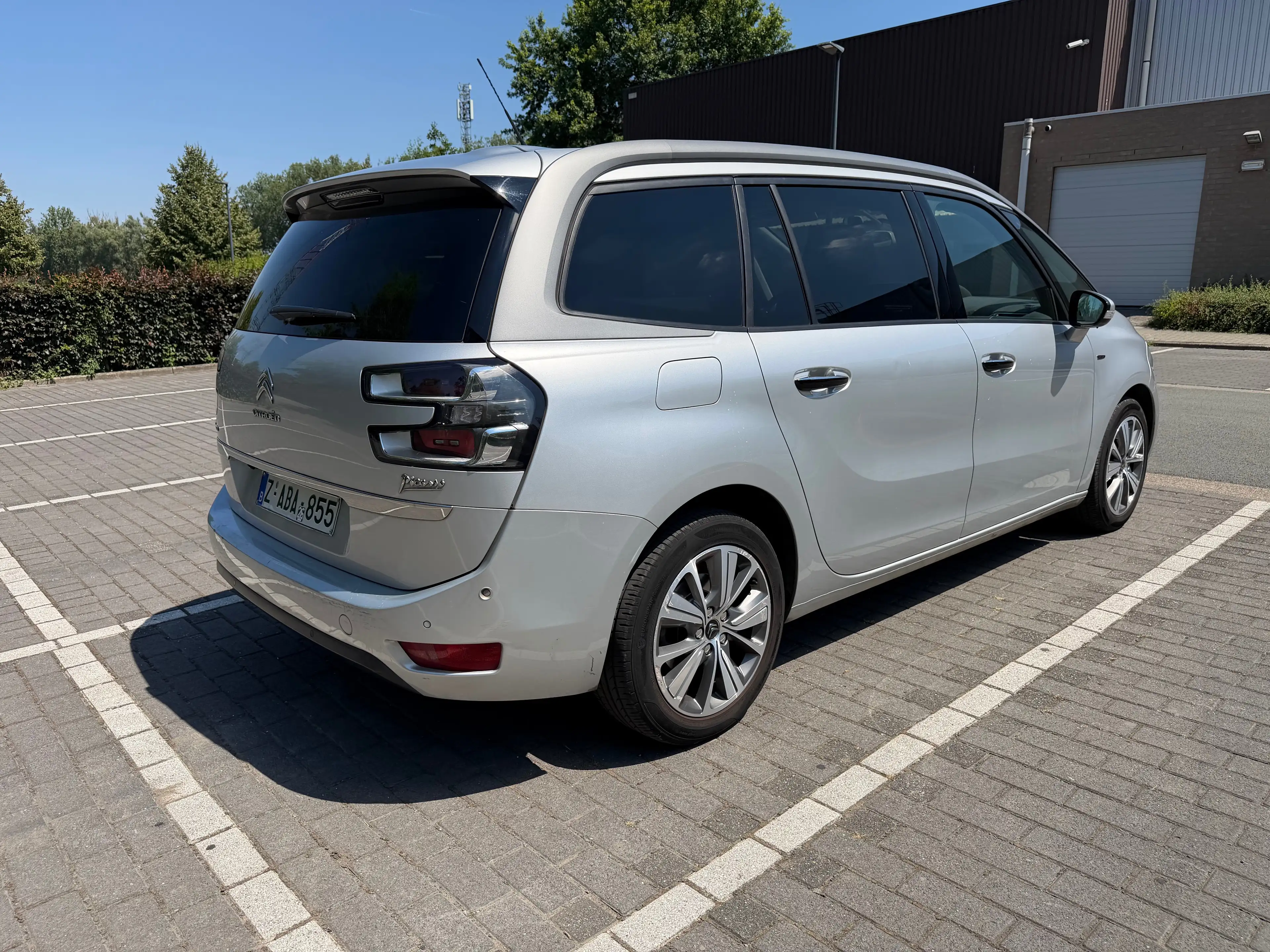 Citroen Grand C4 Picasso Grand C4 Picasso 1.6 BlueHDi exclusive 7 places carnet complet — photo 2