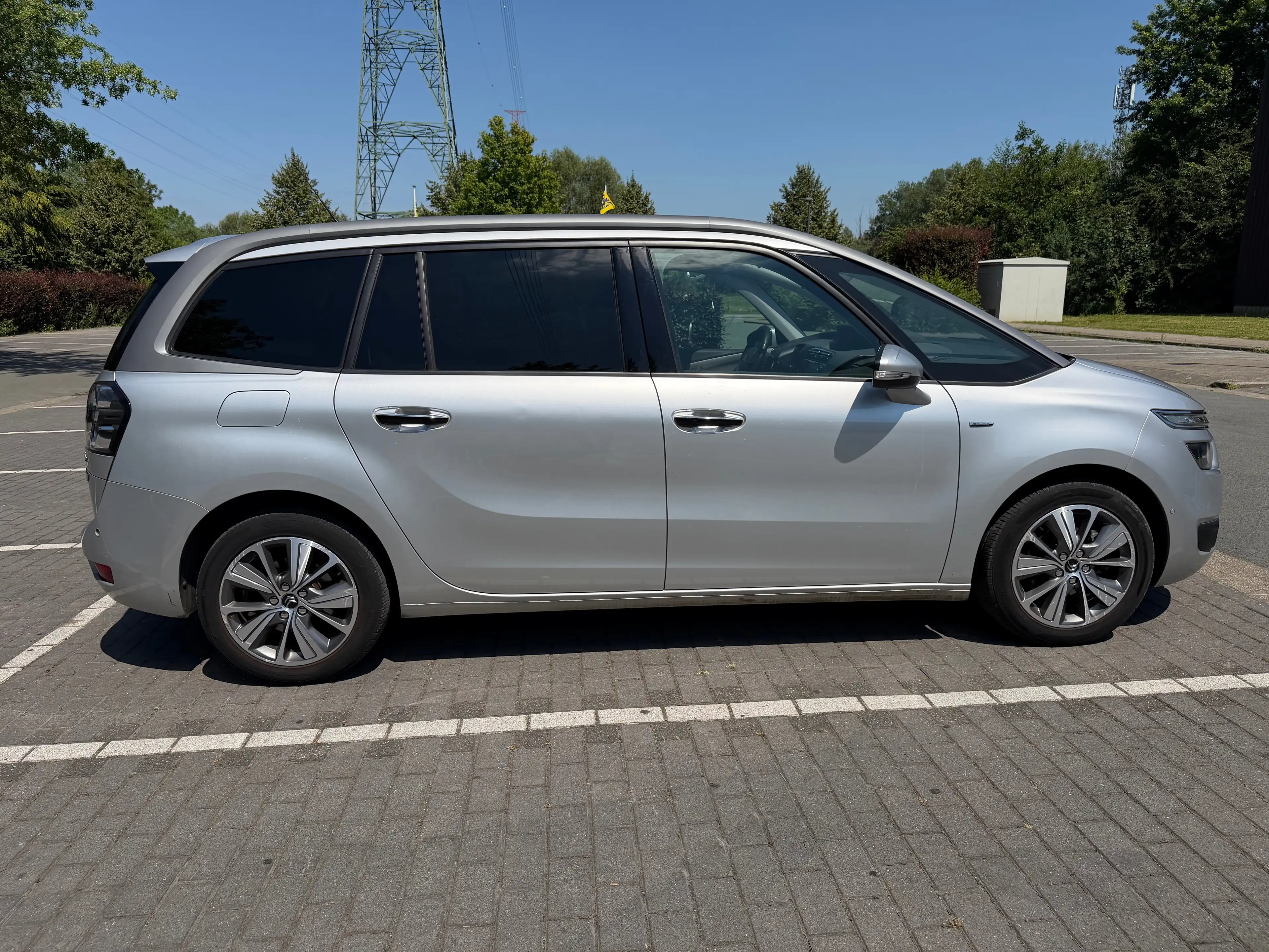Citroen Grand C4 Picasso Grand C4 Picasso 1.6 BlueHDi exclusive 7 places carnet complet — photo 15