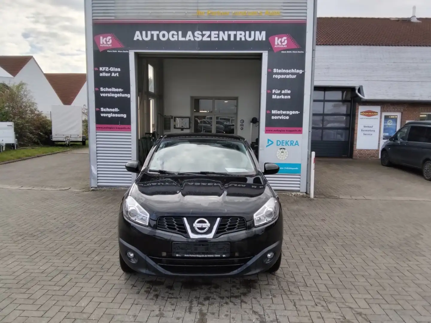 Nissan Qashqai 2.0 cdi Acenta/AHK/Rückfahkamera/Infotainment Schwarz - 2