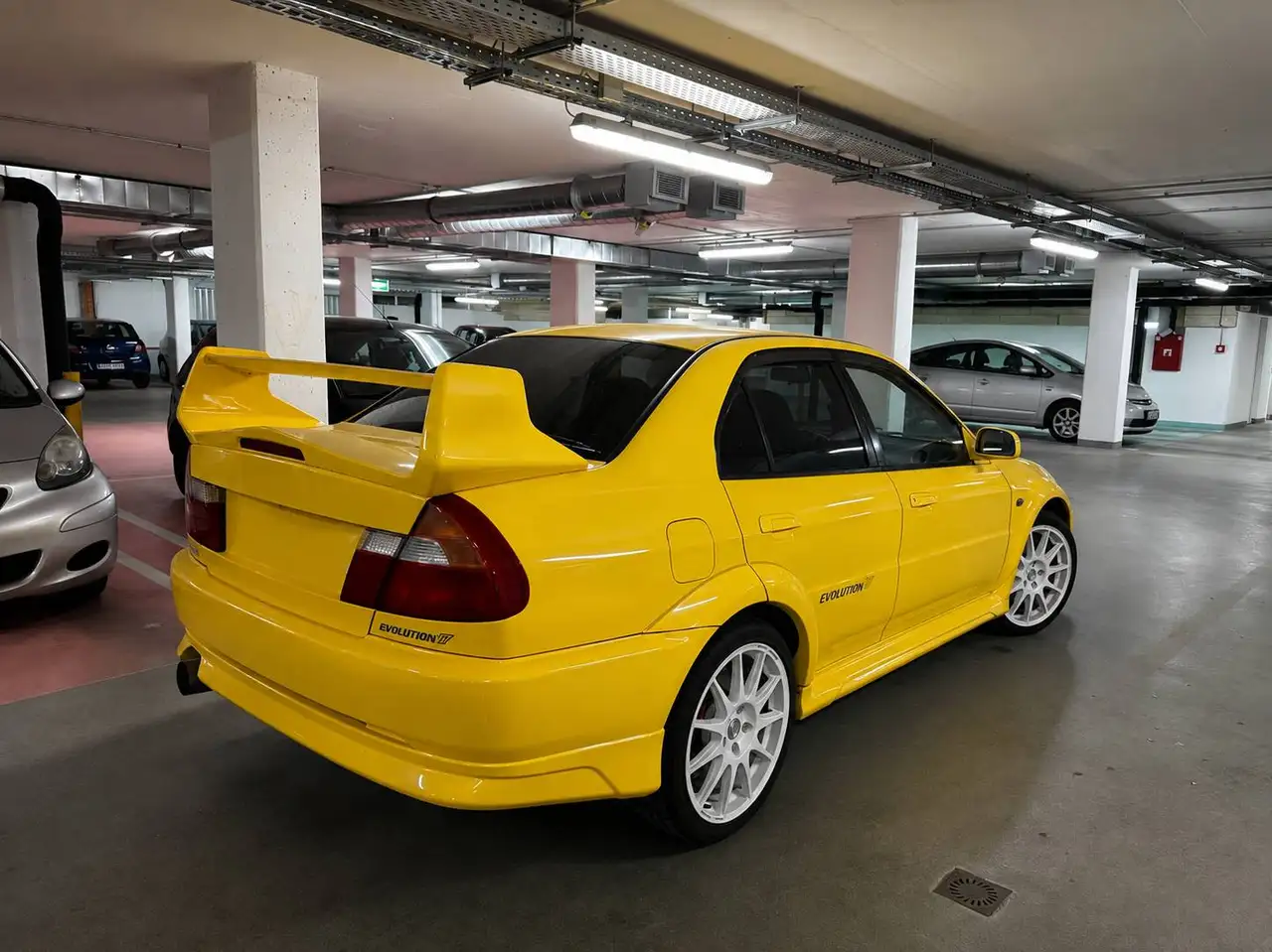 Mitsubishi Lancer Evo V GSR, foto 3