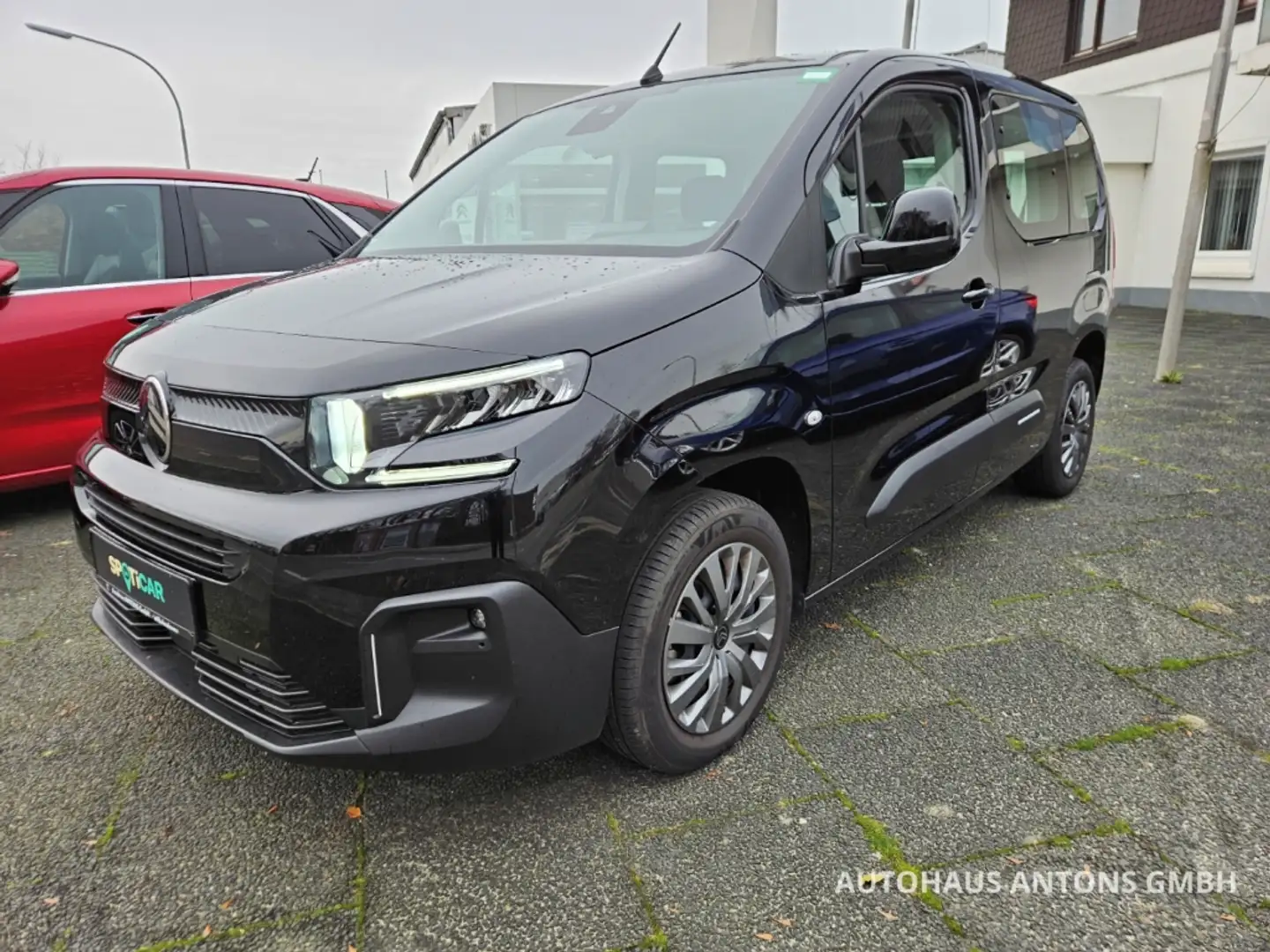 Citroen Berlingo M PT110 Plus Schwarz - 1