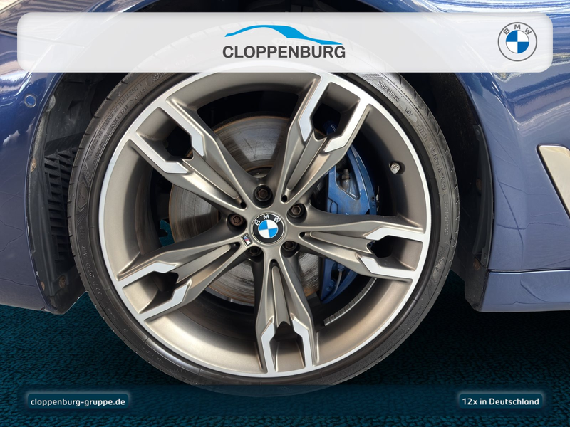 BMW 550 M550d xDrive Touring — photo 11