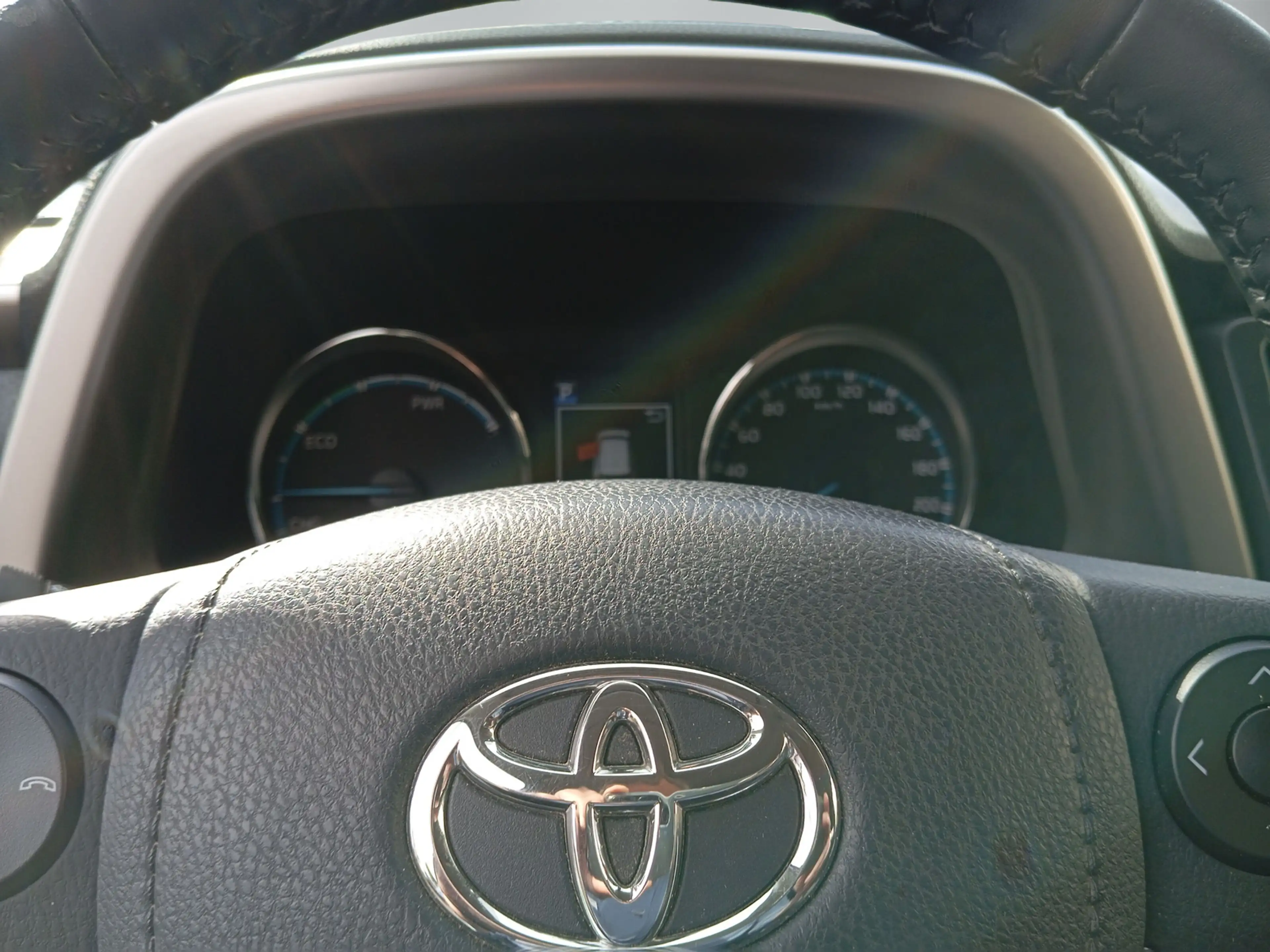 Toyota RAV4 RAV 4 2,5 Hybrid Team Deutschland 1. Hand — photo 13